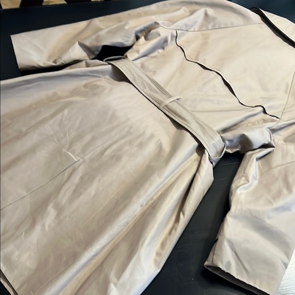 Lauren Ralph Lauren Beige Trench Coat - Picture 6 of 7